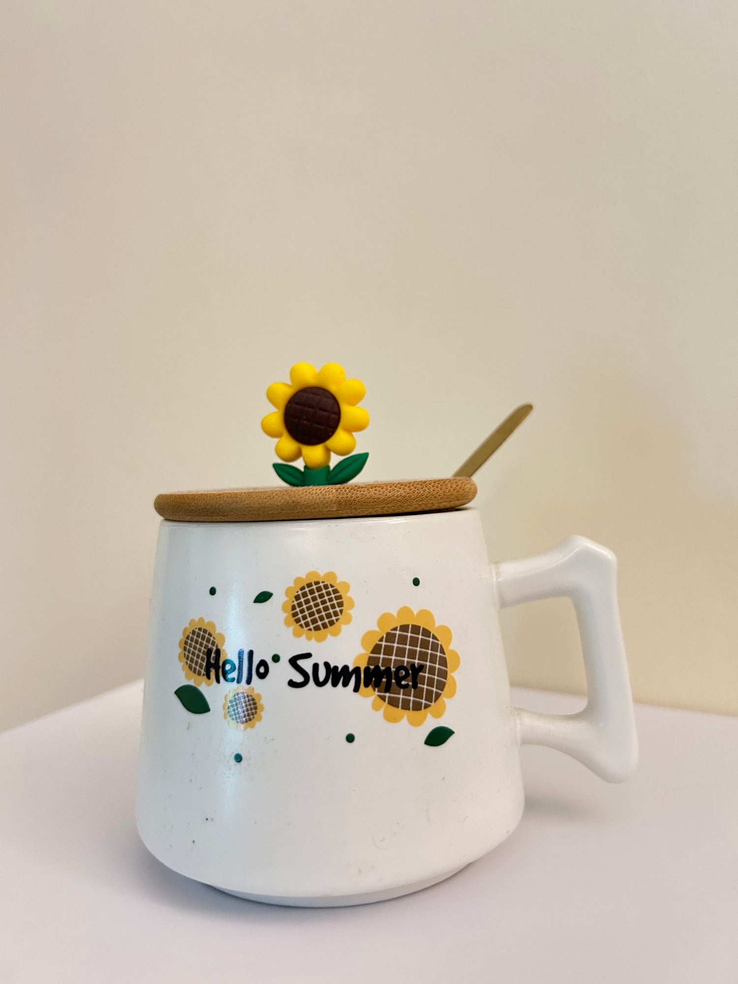 Mugs